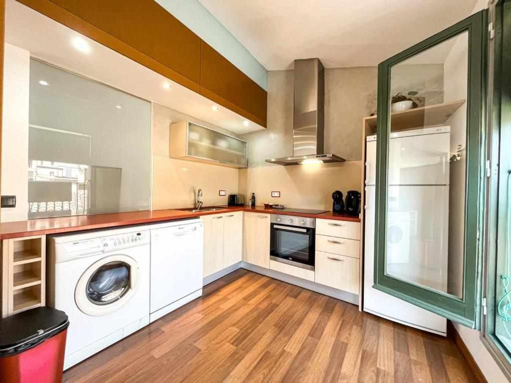 Апартаменты Loft Cort Reial Atico In The Heart Of The Old Town Жирона Экстерьер фото